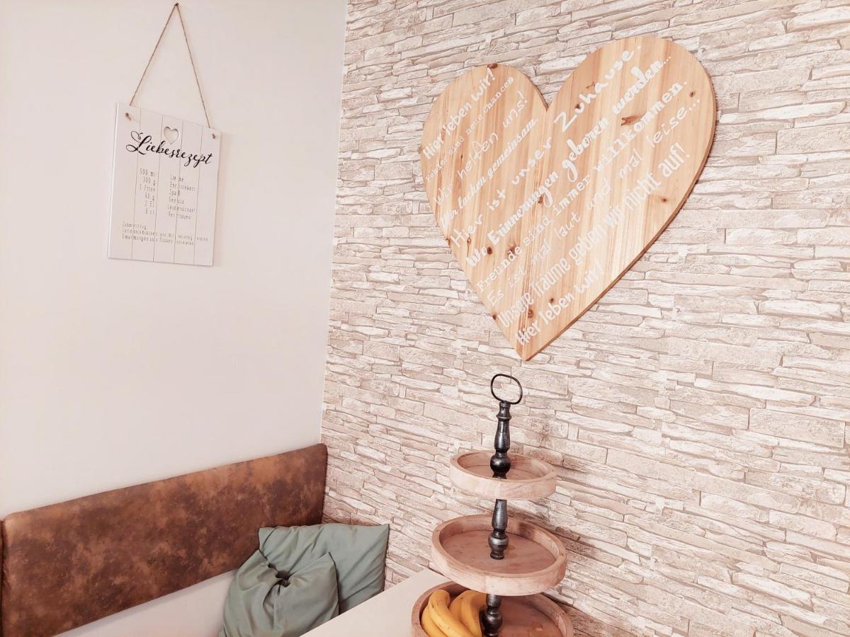 Newhome Nicole Premantura Exteriör bild